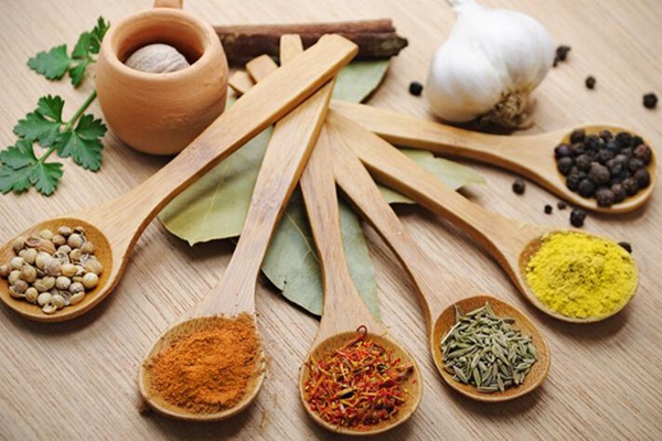 湖南湘潭龙牌调味品筛分